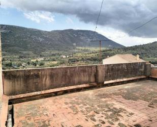 Vista exterior de Casa o xalet en venda en La Torre d'En Besora amb Terrassa