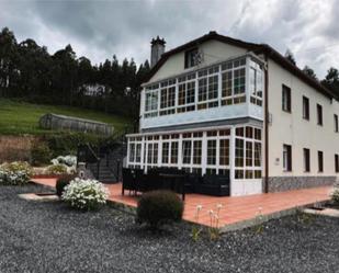 Vista exterior de Finca rústica de lloguer en Viveiro amb Moblat