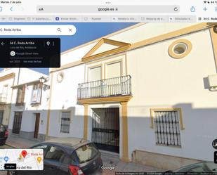 Vista exterior de Dúplex en venda en Lora del Río amb Aire condicionat, Terrassa i Balcó