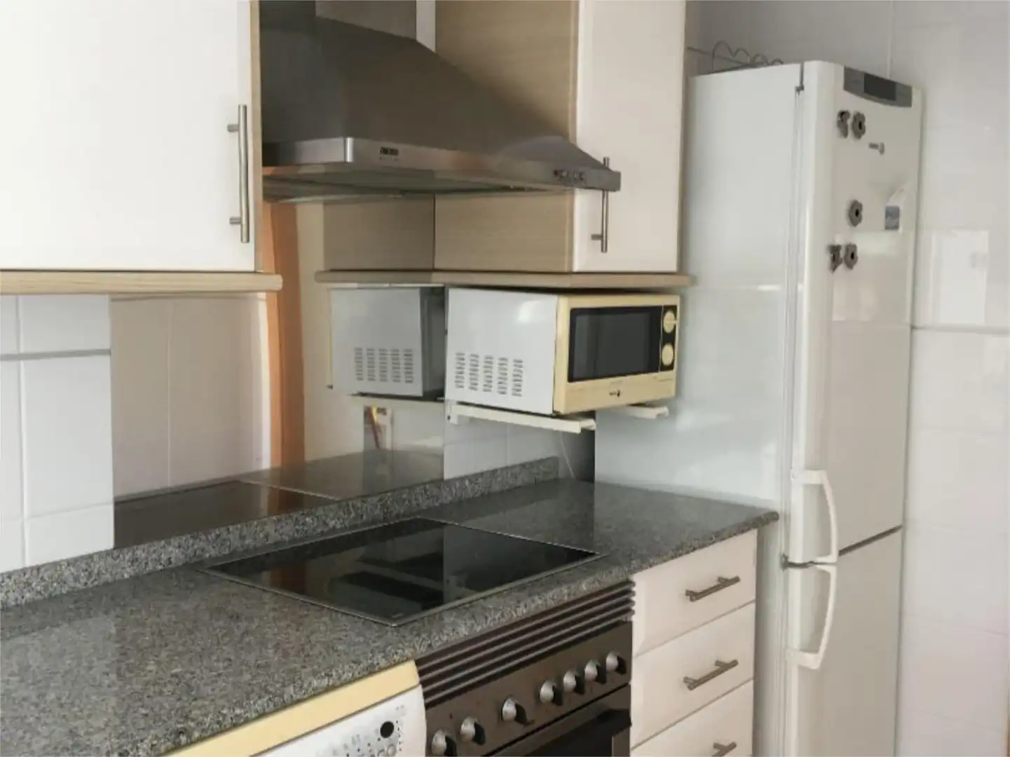 Apartament de lloguer a Calle Huesca, 4, La Torre - Playa de Chilches Apartament de lloguer a Calle Huesca, 4, La Torre - Playa de Chilches
