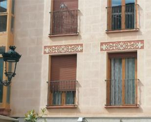 Vista exterior de Pis de lloguer en Ávila Capital amb Balcó