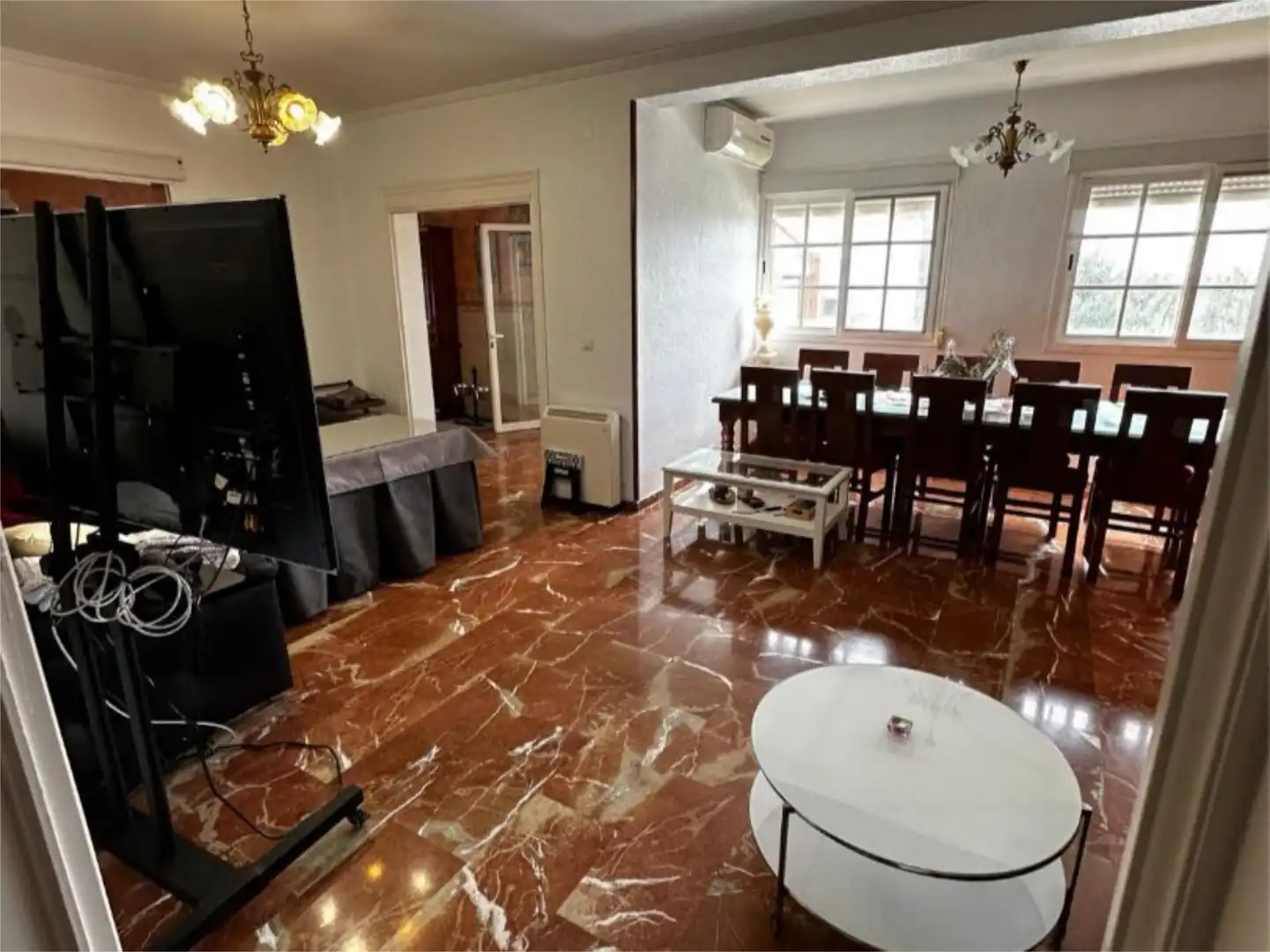 Casa o chalet en venta en Calle Ciprés, 8, Dehesa - Monacilla Sala de estar de Casa o chalet en venta en Aljaraque con Aire acondicionado, Terraza y Piscina