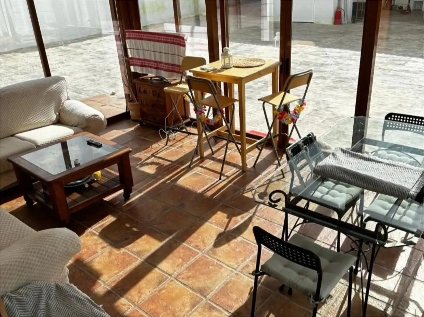 Casa o chalet en venta en Calle Ciprés, 8, Dehesa - Monacilla Terraza de Casa o chalet en venta en Aljaraque con Aire acondicionado, Terraza y Piscina