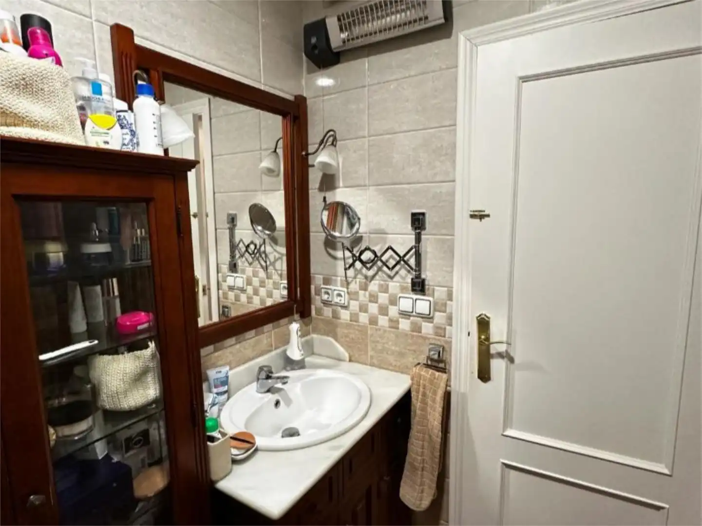 Casa o chalet en venta en Calle Ciprés, 8, Dehesa - Monacilla Baño de Casa o chalet en venta en Aljaraque con Aire acondicionado, Terraza y Piscina