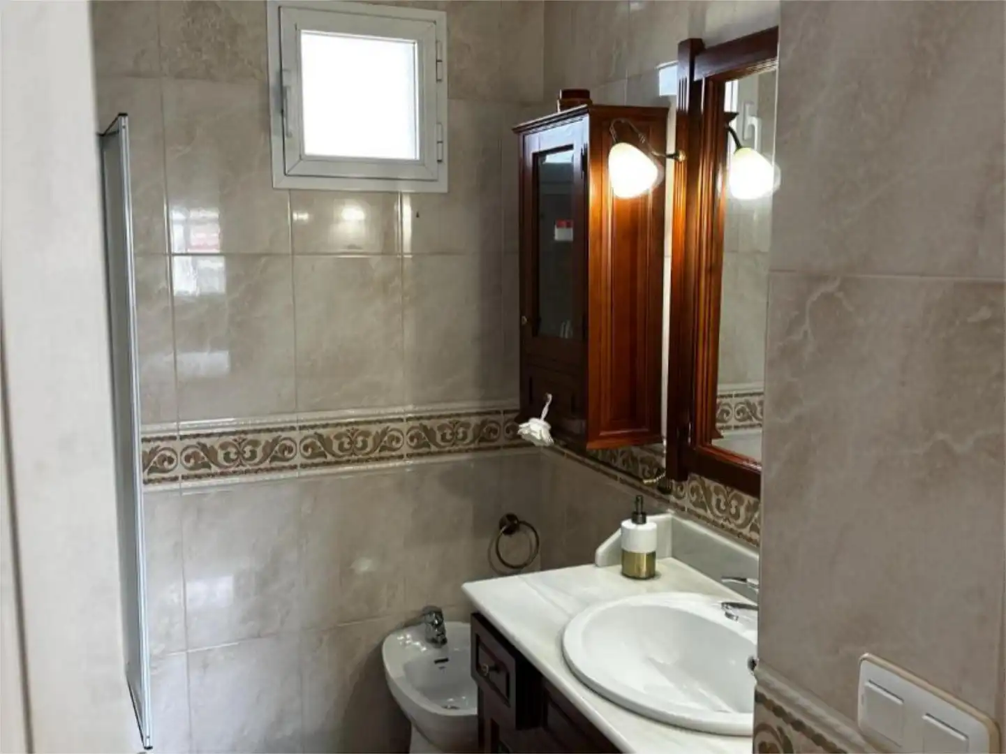 Casa o chalet en venta en Calle Ciprés, 8, Dehesa - Monacilla Baño de Casa o chalet en venta en Aljaraque con Aire acondicionado, Terraza y Piscina