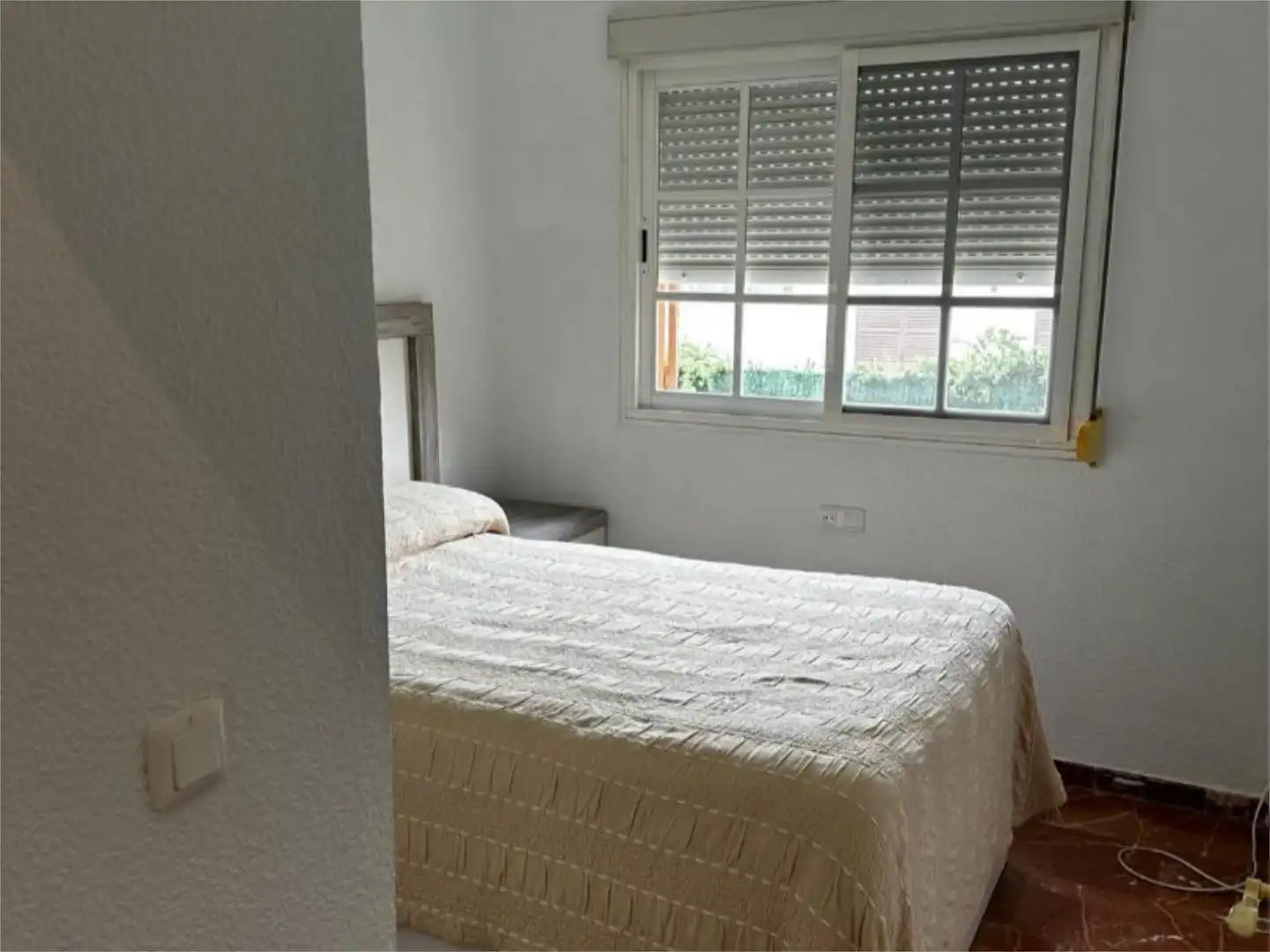 Casa o chalet en venta en Calle Ciprés, 8, Dehesa - Monacilla Habitación de Casa o chalet en venta en Aljaraque con Aire acondicionado, Terraza y Piscina