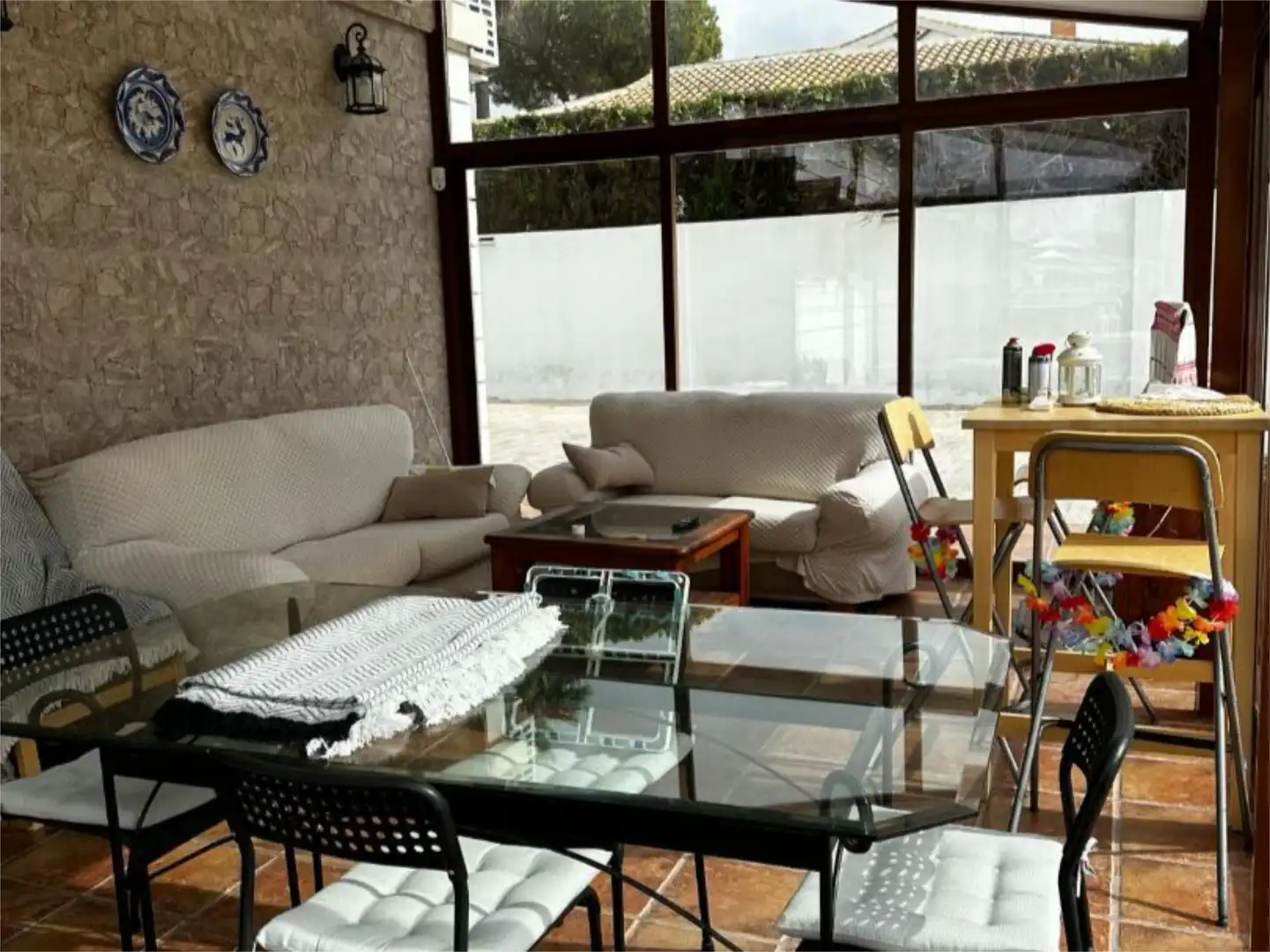 Casa o chalet en venta en Calle Ciprés, 8, Dehesa - Monacilla Sala de estar de Casa o chalet en venta en Aljaraque con Aire acondicionado, Terraza y Piscina