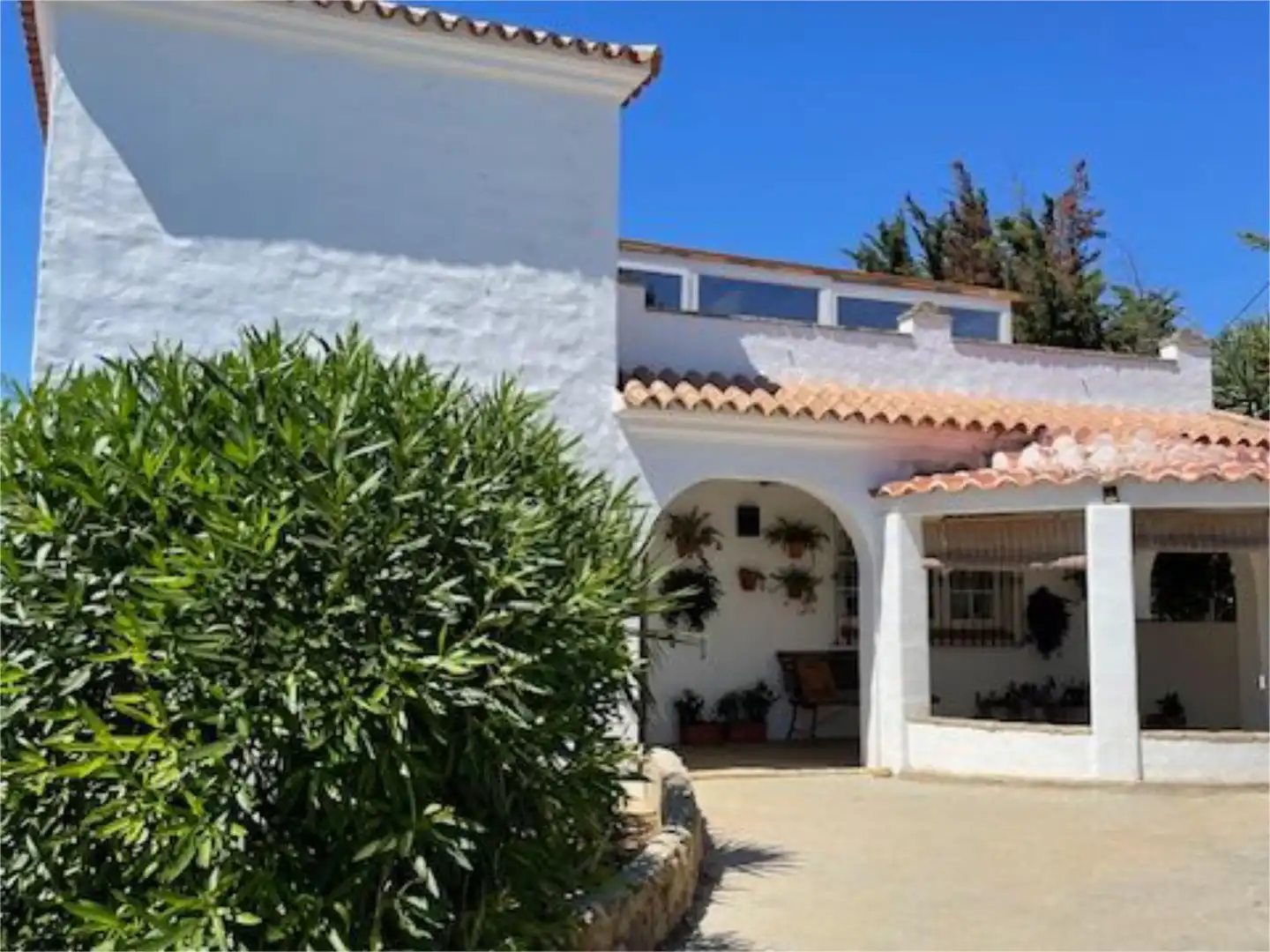 Finca rústica en venta en Camino de Los Parralejos, 118, La Muela Vista exterior de Finca rústica en venta en Vejer de la Frontera con Aire acondicionado, Terraza y Piscina