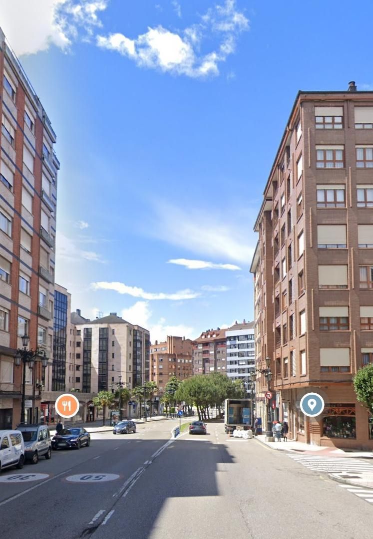 Exterior view of Garage to rent in Oviedo 