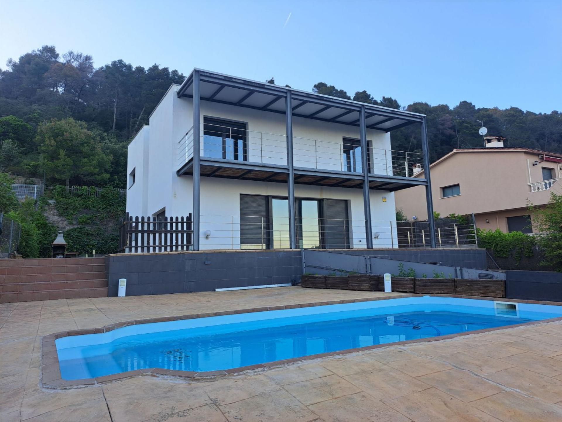 Piscina de Pis en venda en Bigues i Riells amb Aire condicionat, Calefacció i Jardí privat