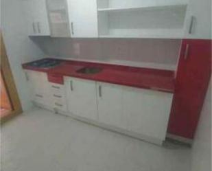 Kitchen of Flat to rent in Villamuriel de Cerrato