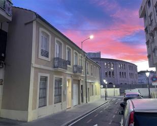 Exterior view of Single-family semi-detached for sale in Alicante / Alacant  with Air Conditioner and Balcony