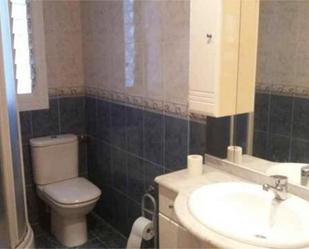 Bathroom of Flat to rent in  Almería Capital