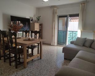 Living room of Single-family semi-detached for sale in  Granada Capital