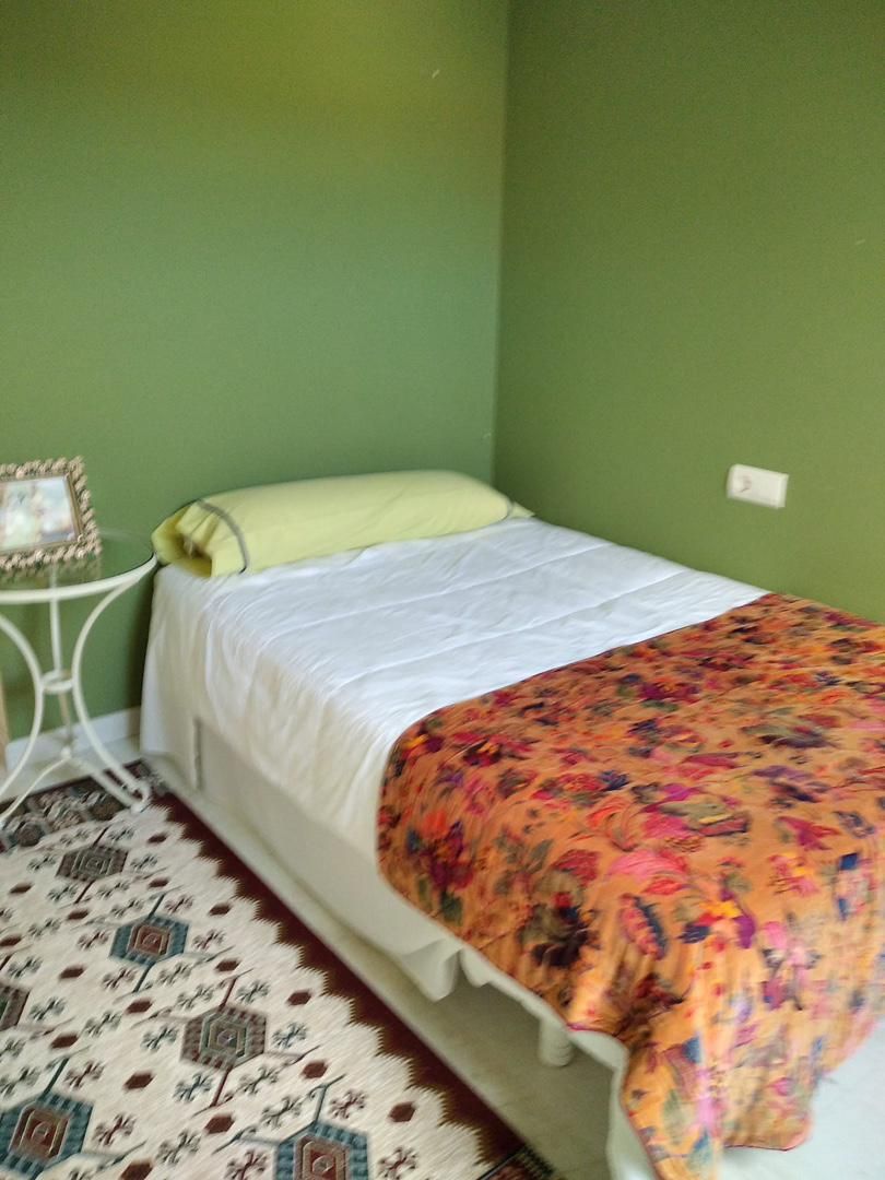 Bedroom of Flat to share in Poio  with Terrace, Furnished and Oven