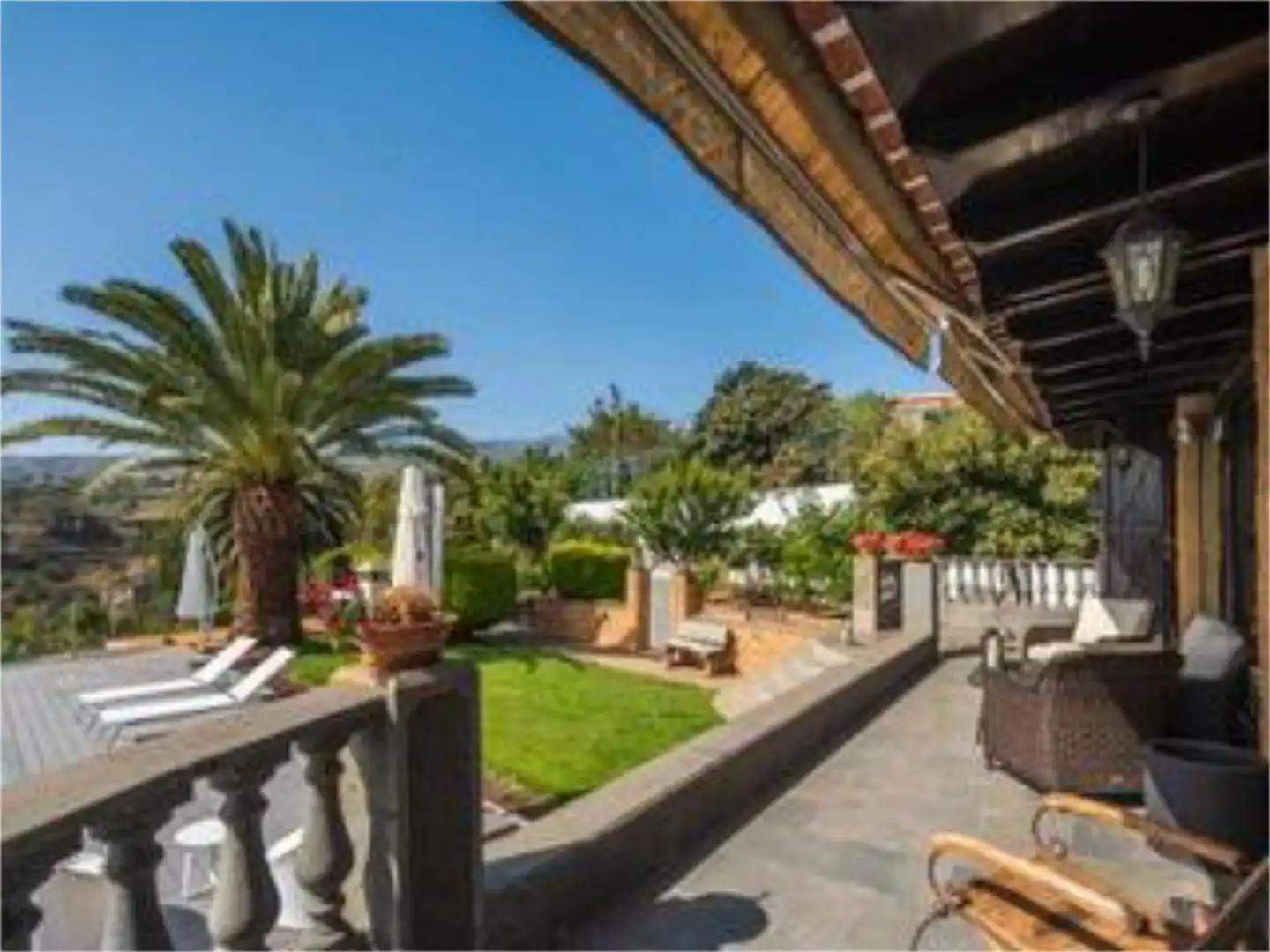 Jardí de Casa o xalet en venda en Santa Brígida amb Aire condicionat, Parquet i Terrassa