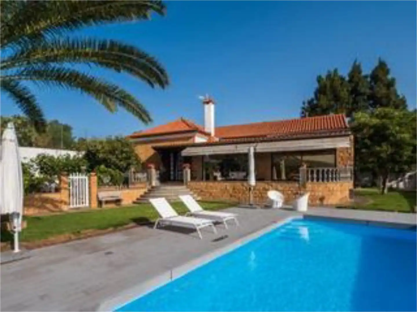 Vista exterior de Casa o xalet en venda en Santa Brígida amb Aire condicionat, Parquet i Terrassa