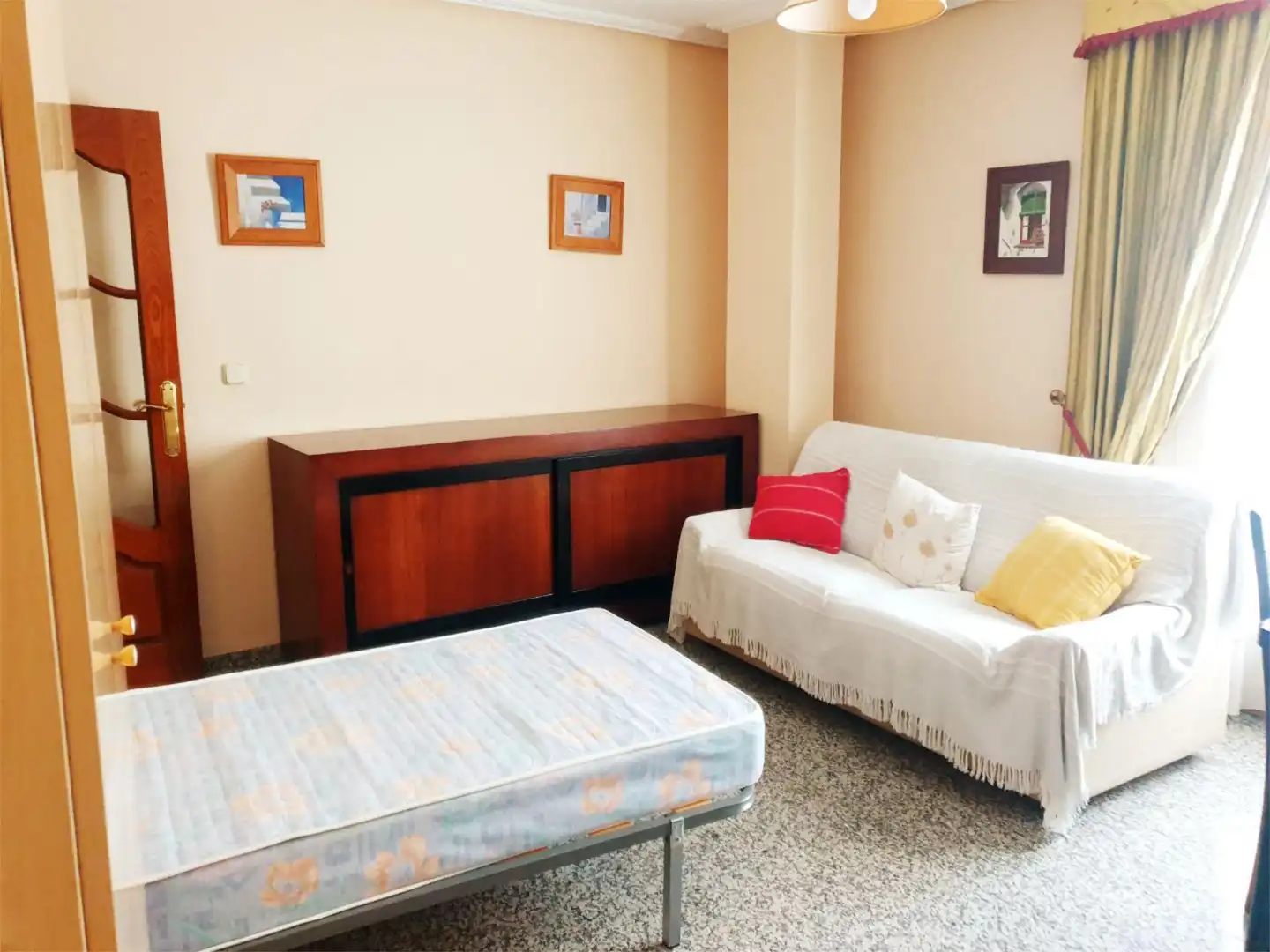 Piso de alquiler en Plaza José León, 18, Baeza Piso de alquiler en Plaza José León, 18, Baeza