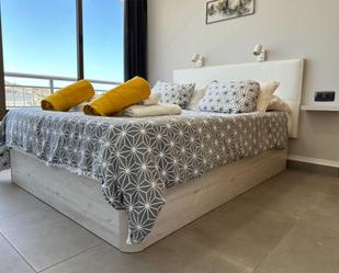 Dormitori de Apartament en venda en Mogán amb Aire condicionat, Terrassa i Piscina