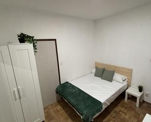 Bedroom of Flat to share in  Madrid Capital