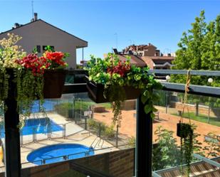 Swimming pool of Flat for sale in Parla  with Air Conditioner, Terrace and Swimming Pool