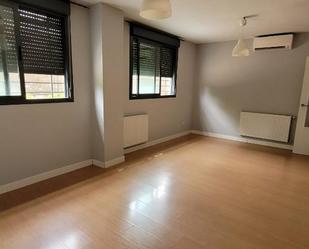 Bedroom of Flat to rent in Torrejón de Ardoz  with Air Conditioner
