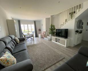 Sala d'estar de Àtic en venda en Badajoz Capital amb Aire condicionat, Terrassa i Balcó