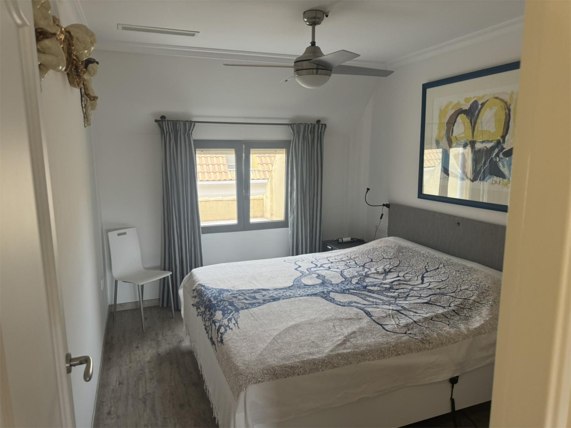 Bedroom of Attic for sale in Dénia  with Air Conditioner, Heating and Parquet flooring
