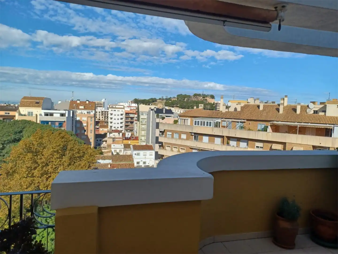 Attic for sale in Avinguda de Joan Fuster, 38, Saladar Exterior view of Attic for sale in Dénia with Air Conditioner, Heating and Parquet flooring