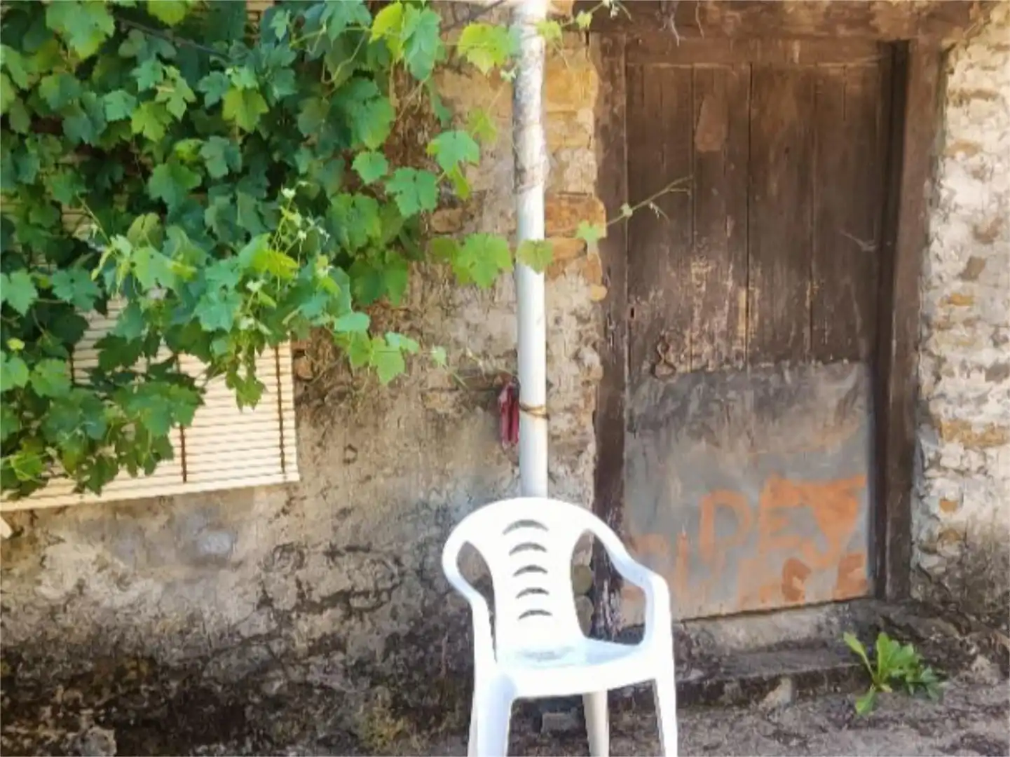 Piso en venta en Calle la Barrera, 1, Igüeña Vista exterior de Piso en venta en Igüeña con Calefacción y Amueblado