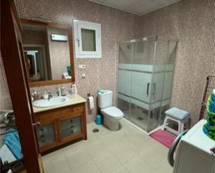 Bathroom of House or chalet for sale in Madridejos  with Terrace and Swimming Pool
