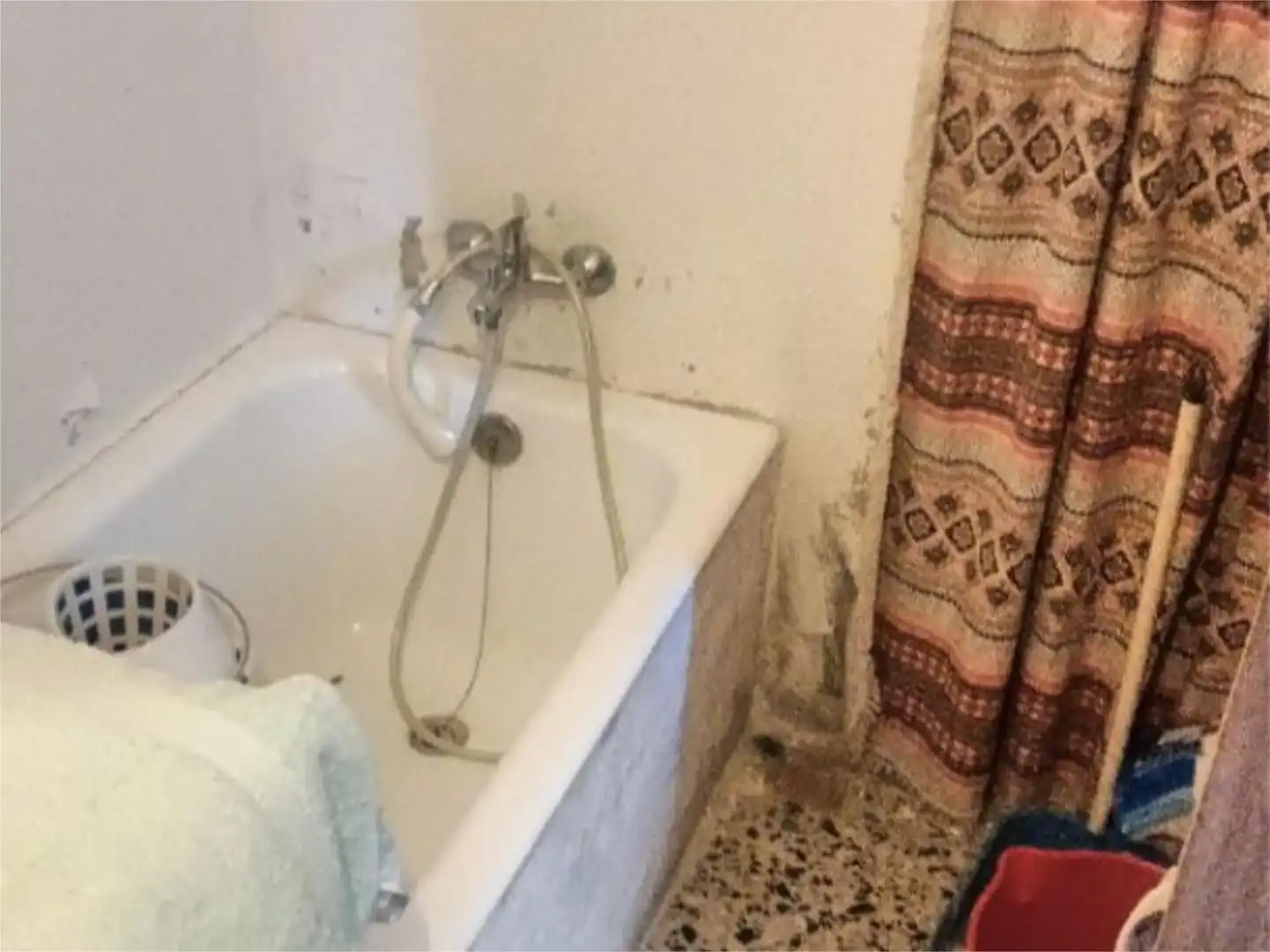 Piso en venta en Calle la Barrera, 1, Igüeña Baño de Piso en venta en Igüeña con Calefacción y Amueblado