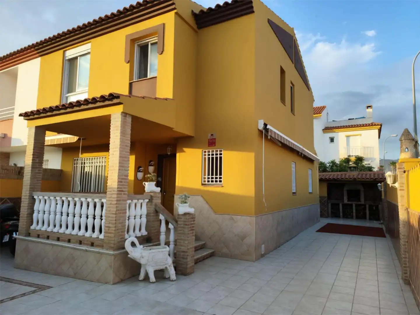 Casa o chalet de alquiler en Calle Aloe Vera, 35, Capuchinos - Los Olivos Vista exterior de Casa o chalet de alquiler en Vélez-Málaga con Aire acondicionado, Calefacción y Jardín privado