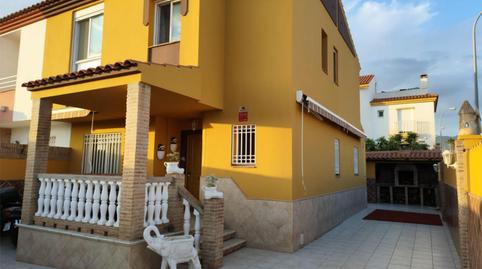 Casa o xalet de lloguer a Calle Aloe Vera, 35, Capuchinos - Los Olivos, Málaga - imatge 3 Foto 3 de Casa o xalet de lloguer a Calle Aloe Vera, 35, Capuchinos - Los Olivos, Málaga