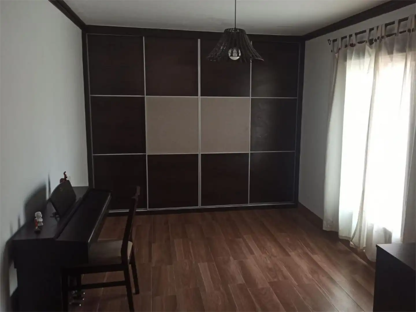 Casa o chalet de alquiler en Calle Aloe Vera, 35, Capuchinos - Los Olivos Habitación de Casa o chalet de alquiler en Vélez-Málaga con Aire acondicionado, Calefacción y Jardín privado