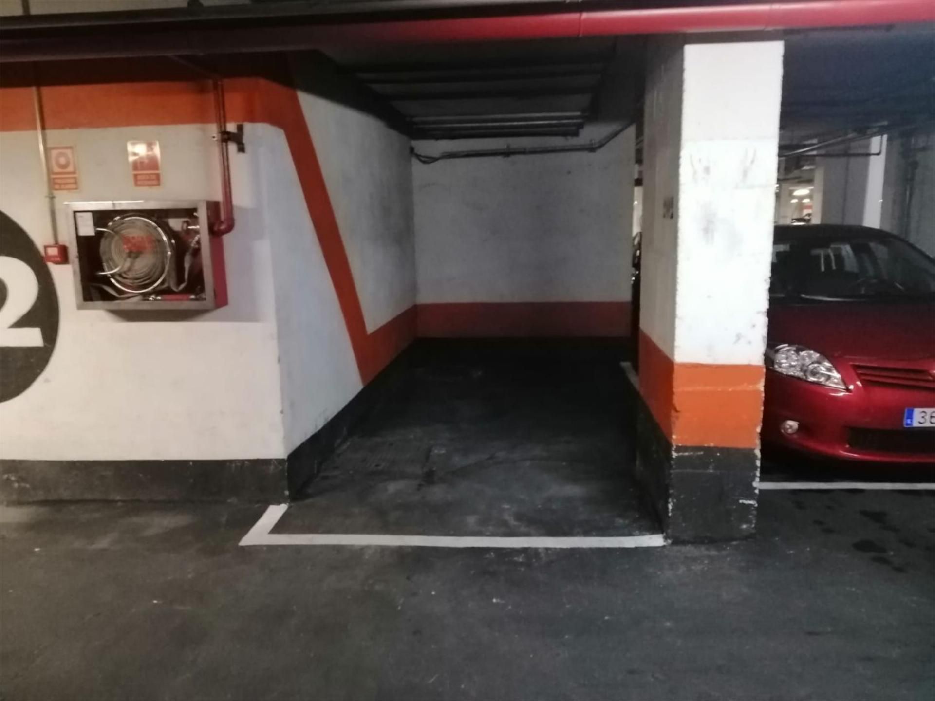 Garage to rent in Calle de Raimundo Fernández Villaverde, 42, Ríos Rosas - Nuevos Ministerios