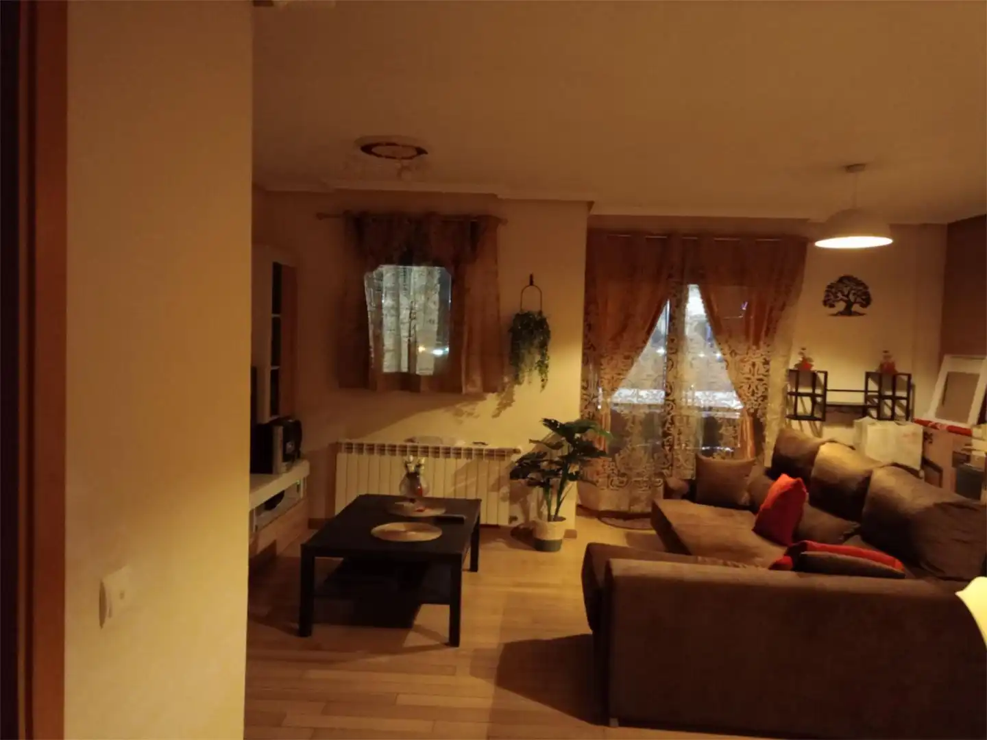 Zimmer in Calle El Greco, 8, El Quiñón Wohnzimmer von Wohnung zur untervermieten in Seseña mit Heizung, Privatgarten und Parkett