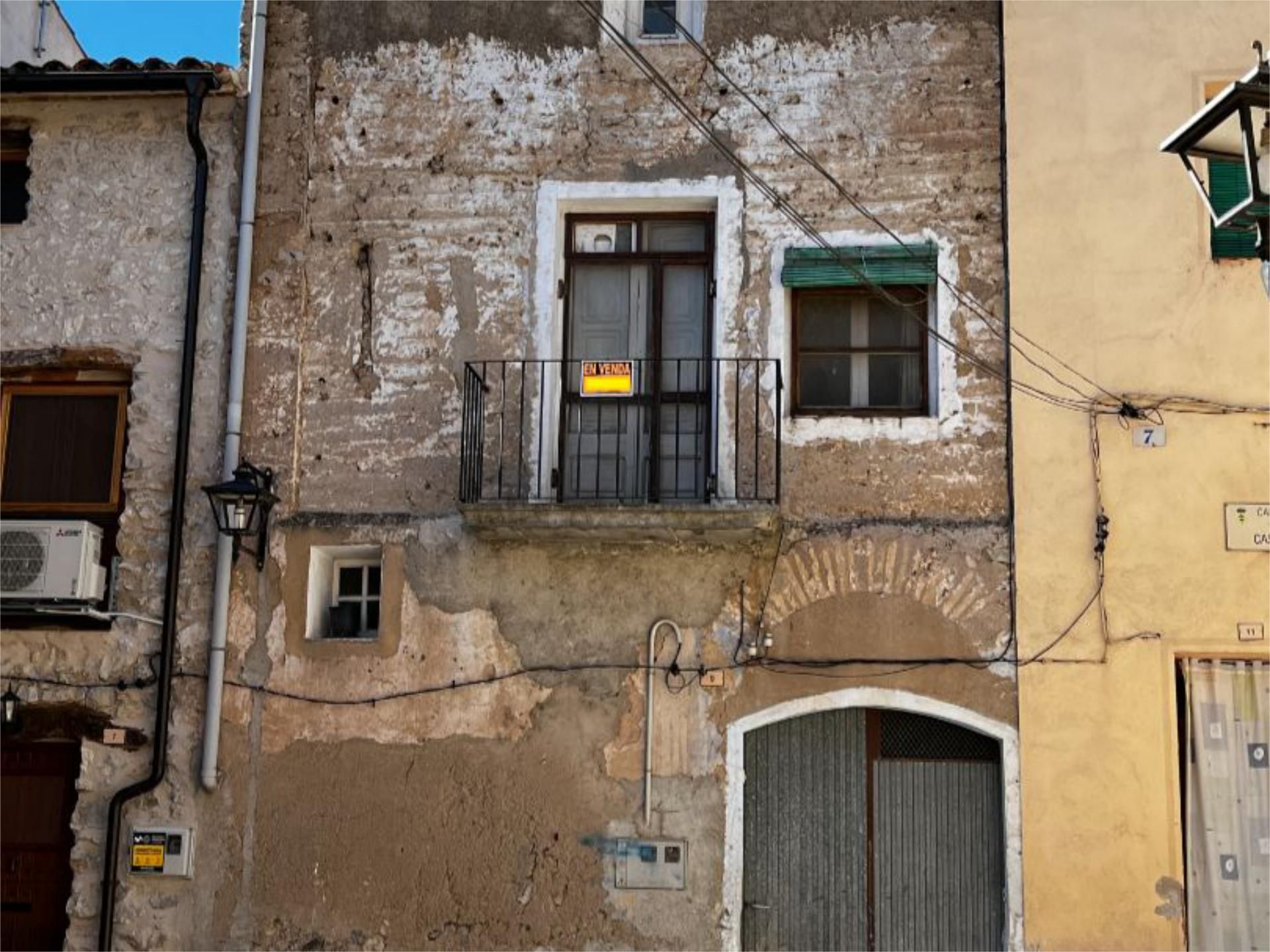 Vista exterior de Pis en venda en El Pinell de Brai
