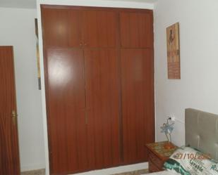 Dormitori de Apartament de lloguer en  Ceuta Capital amb Moblat