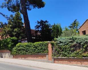 Jardí de Casa o xalet en venda en Pozuelo de Alarcón amb Aire condicionat i Terrassa