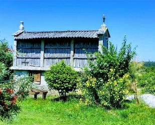 Exterior view of Flat for sale in Santiago de Compostela 