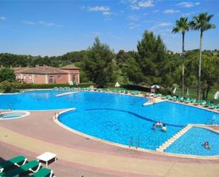 Swimming pool of Flat for sale in Chiva  with Terrace, Swimming Pool and Furnished