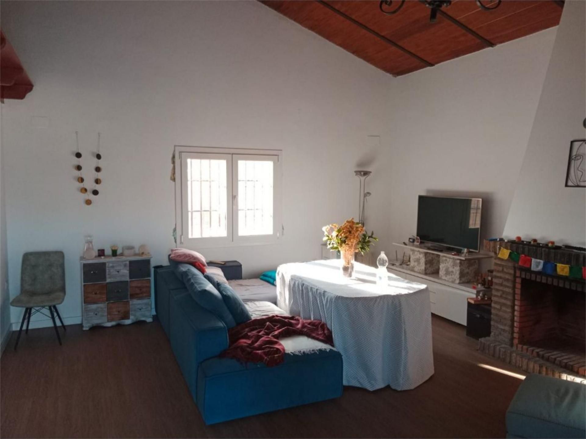 Living room of Country house for sale in Los Palacios y Villafranca  with Air Conditioner and Swimming Pool