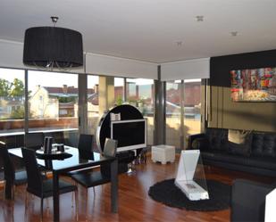 Living room of Attic for sale in  Lleida Capital  with Air Conditioner, Terrace and Swimming Pool