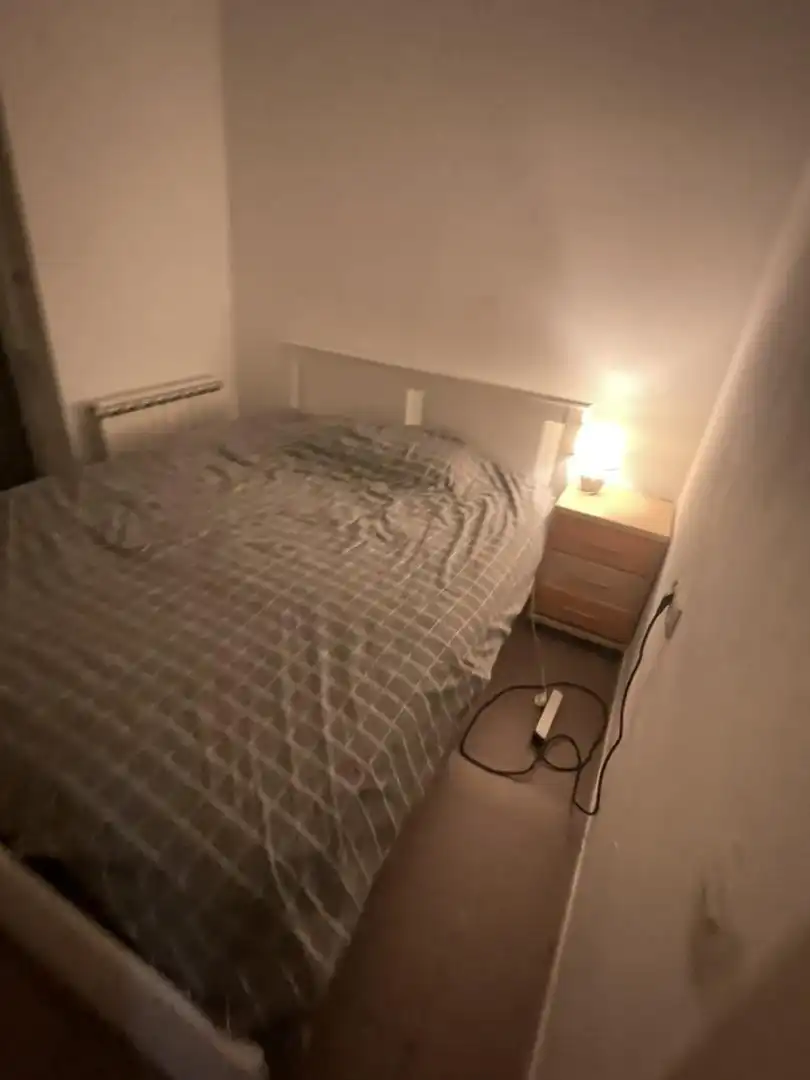 Room in Carrer Ramon i Cajal, 5, Les Roquetes Bedroom of Flat for share in Sant Pere de Ribes with Washing machine, Microwave and Balcony