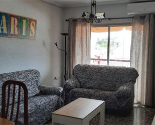 Living room of Flat to rent in Burjassot  with Air Conditioner and Balcony