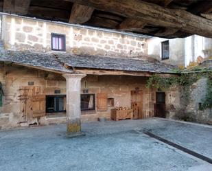 Exterior view of Single-family semi-detached to rent in Sarria