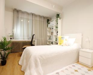 Bedroom of Flat to share in Ourense Capital 