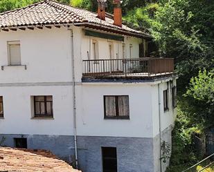 Vista exterior de Casa o xalet en venda en Somiedo amb Terrassa