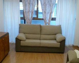 Living room of Flat to rent in  Jaén Capital  with Air Conditioner, Parquet flooring and Terrace